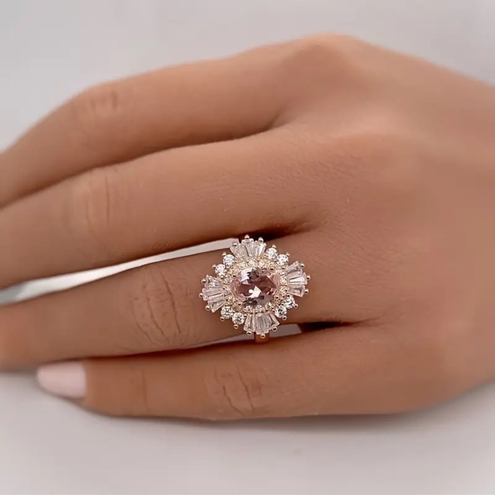 Rose Gold Pink Crystal Halo Ring Boho Statement Size 8 NWT